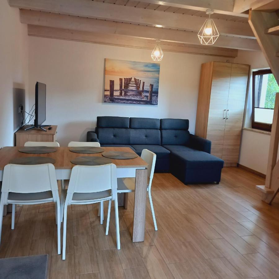 Pokoje I Domki Wiktoria Bedzino Exterior foto